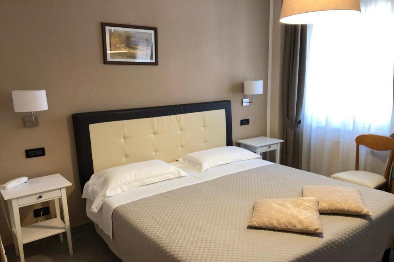 Hotel Di Stefano Піза Екстер'єр фото